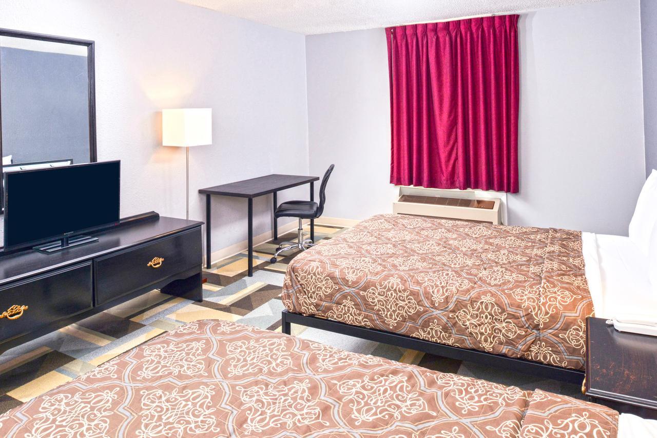 Country Garden & Suites-Benton Extérieur photo