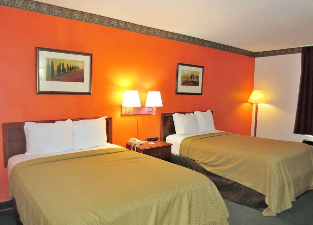 Country Garden & Suites-Benton Chambre photo