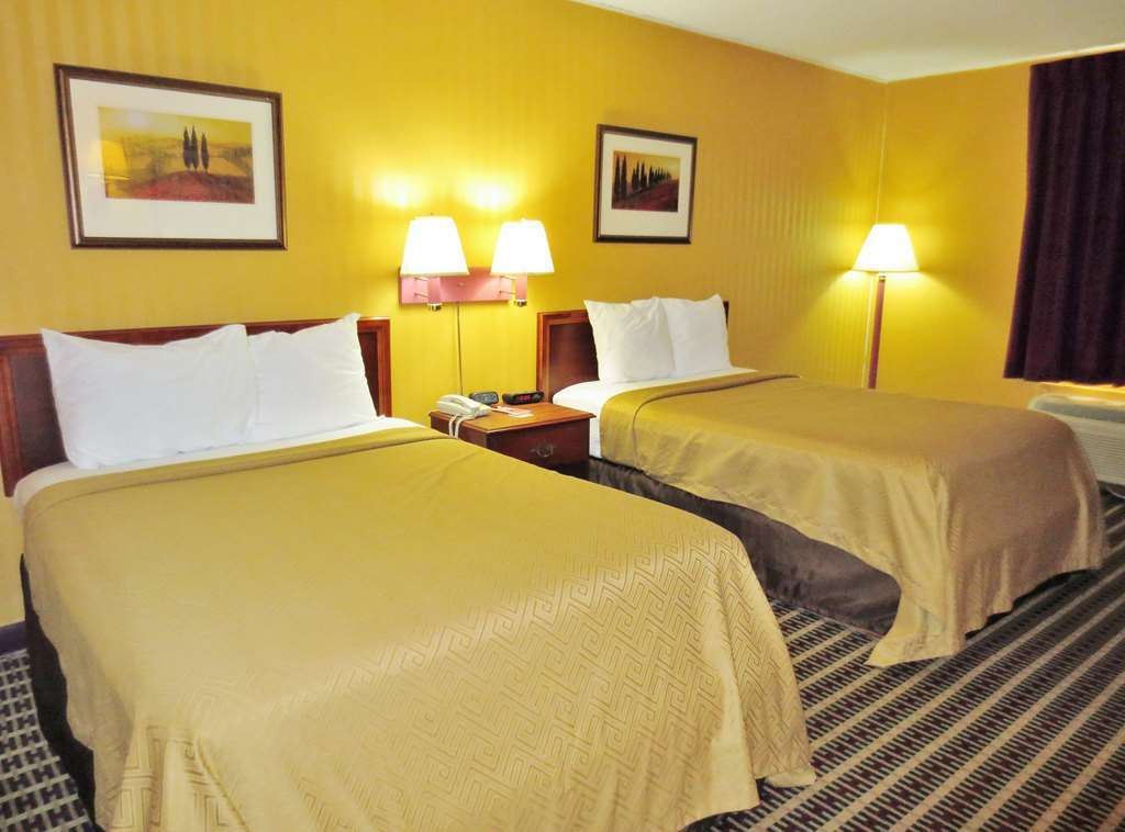 Country Garden & Suites-Benton Chambre photo
